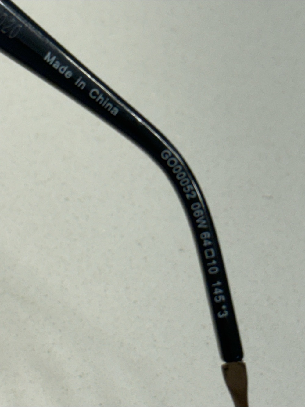 GUESS Aviator Sunglasses in GRADIENT Brown NWOT - Picture 7 of 13